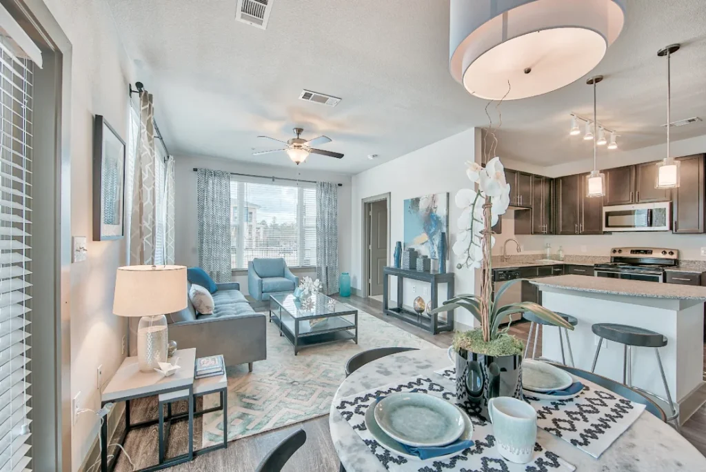 Encore at Westfork Apartments High Ceilings