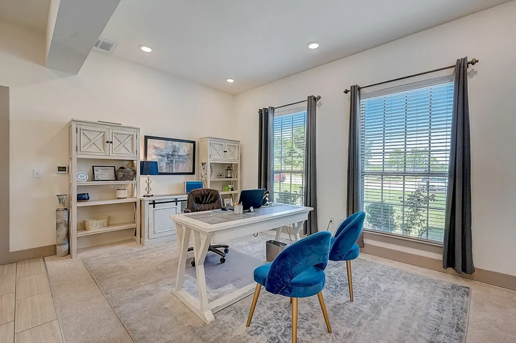 Capri Villas at the Lake Apartments Spa