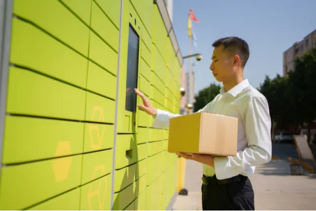 Top Conroe Apartments with Locker System