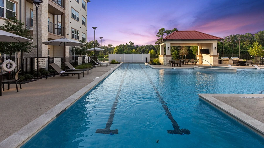 The Lakes at Woodhaven Village Apartments Swimming Pool