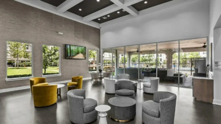 Apartments with Spacious Living Rooms In Conroe